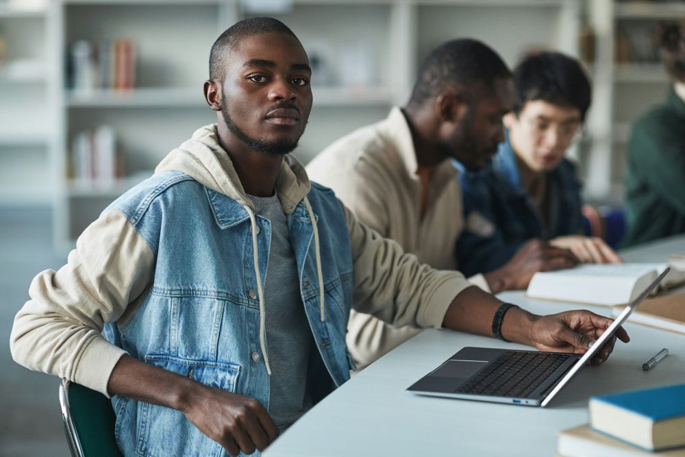 College Career Tips for Building a LinkedIn Profile